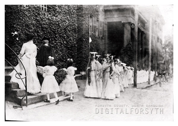 1903 graduates